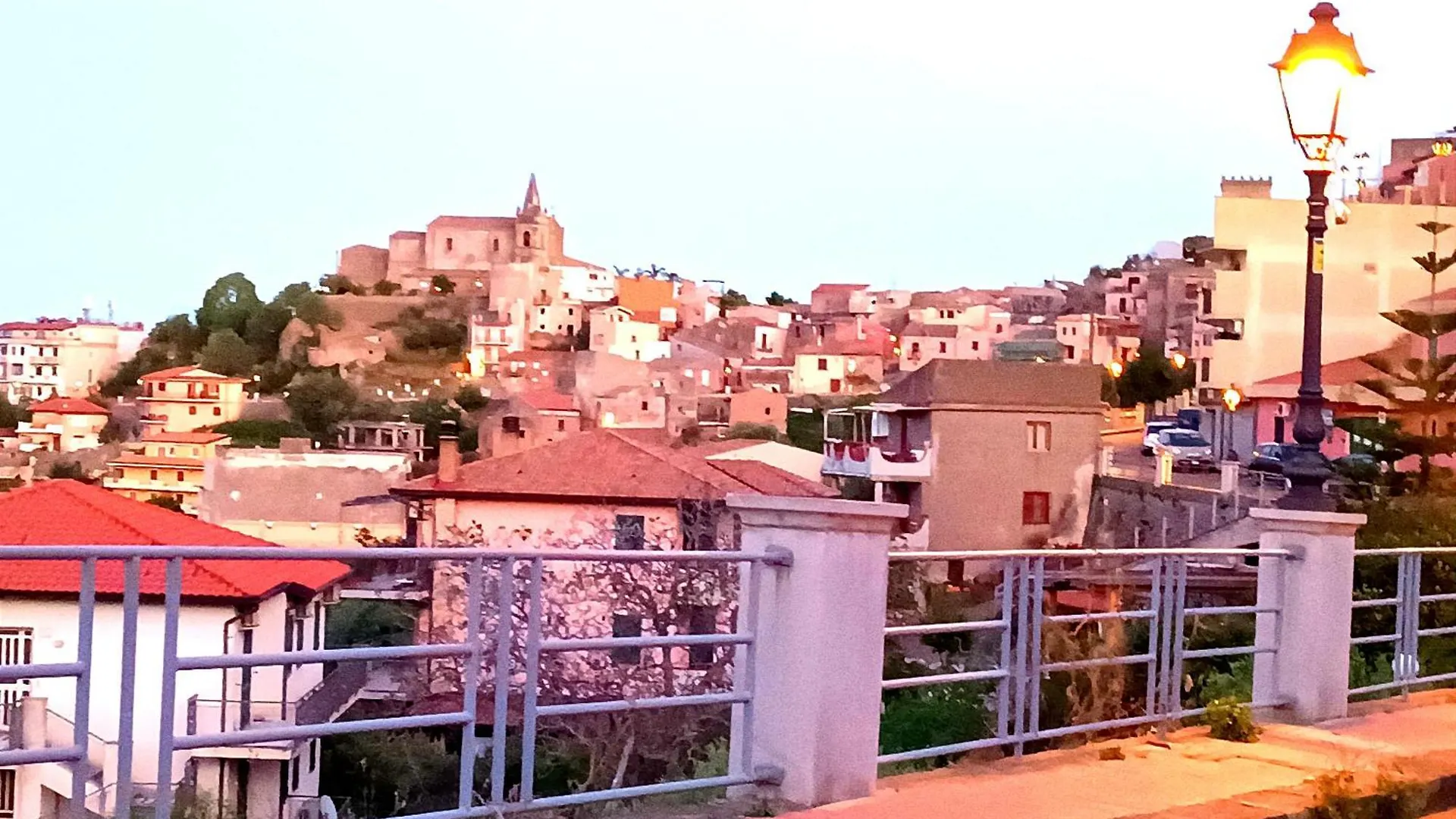 Villa Casa Francesco Forza dʼAgro 0*,
