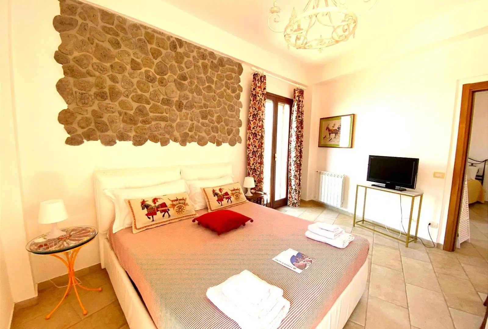 Villa Casa Francesco Forza dʼAgro 0*,