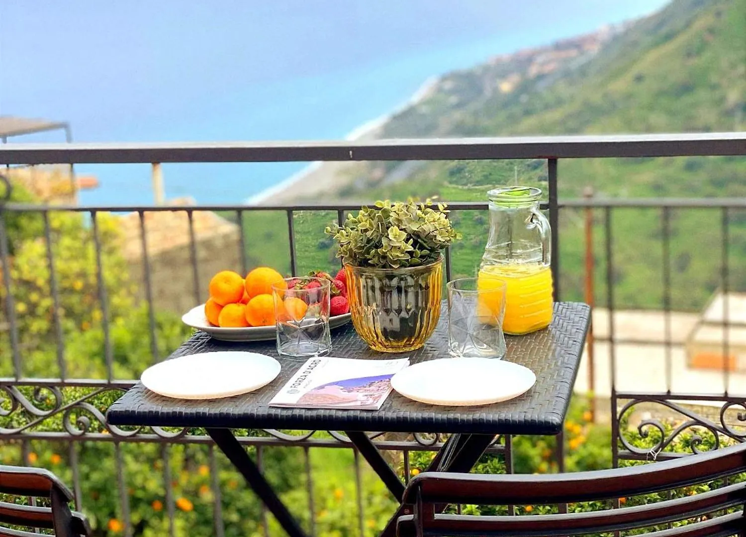 Casa Francesco Villa Forza d'Agro Italy